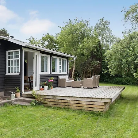 2 Bedroom Gorgeous In Holiday home Graested