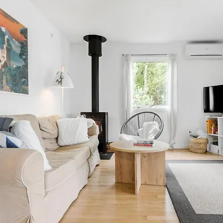 2 Bedroom Gorgeous In